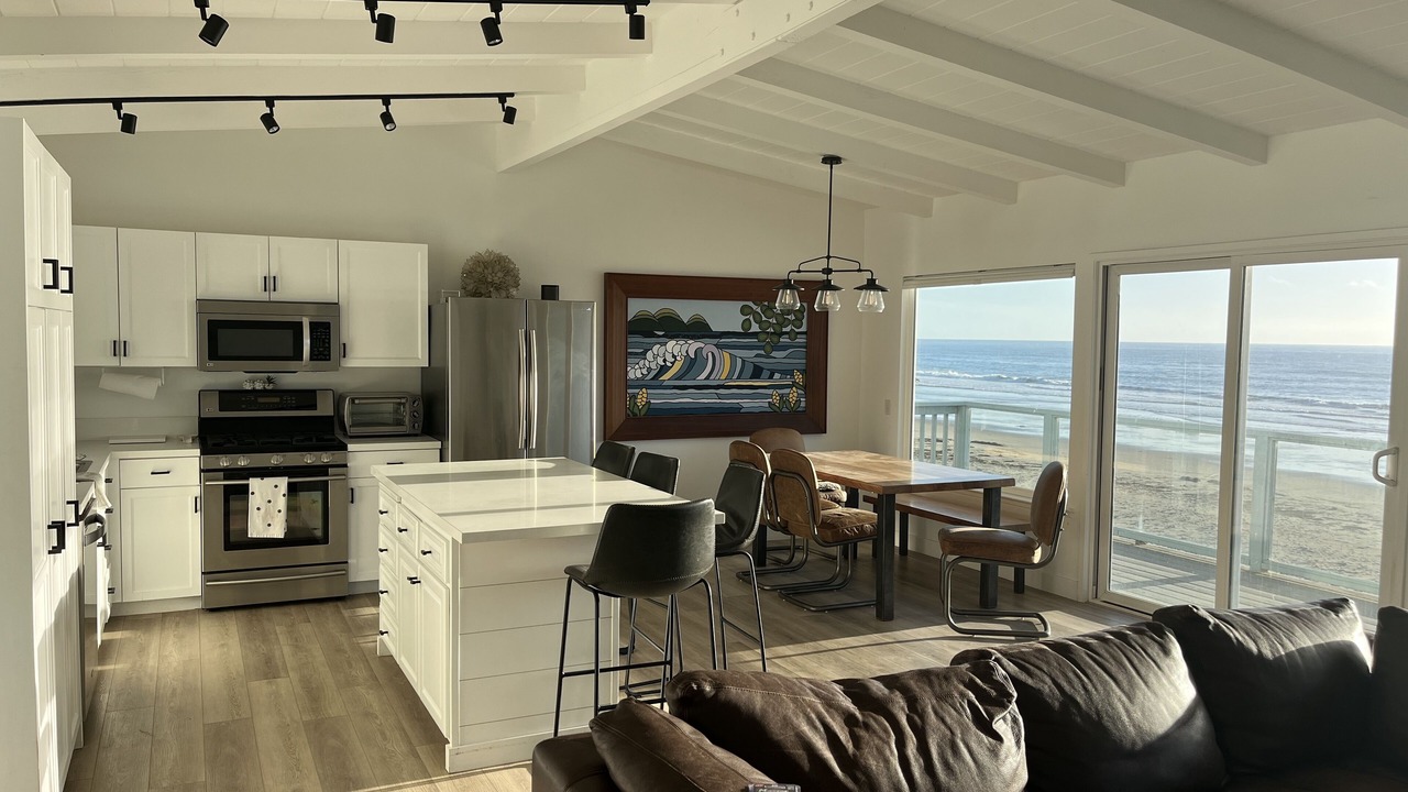 Photo of Livingroom in Cayucos