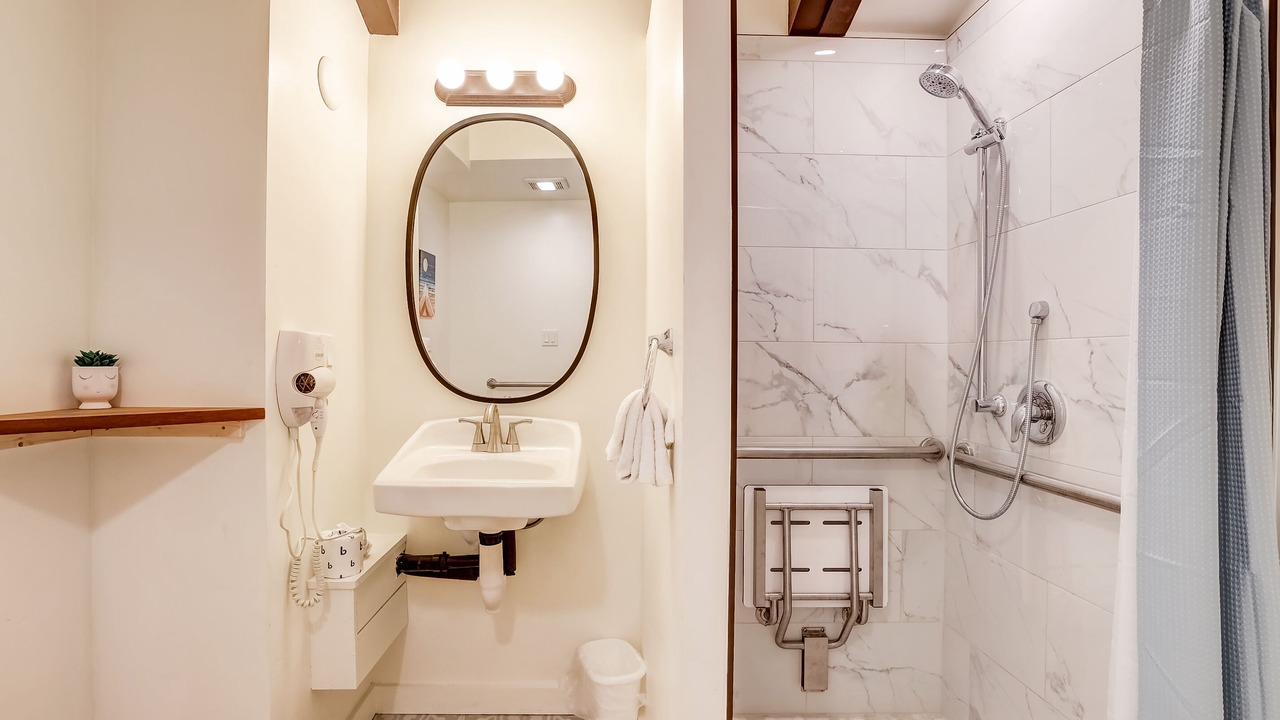 Photo of Bathroom in Sierra Tract