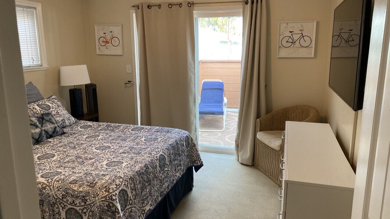 Photo of Bedroom in Newport Beach