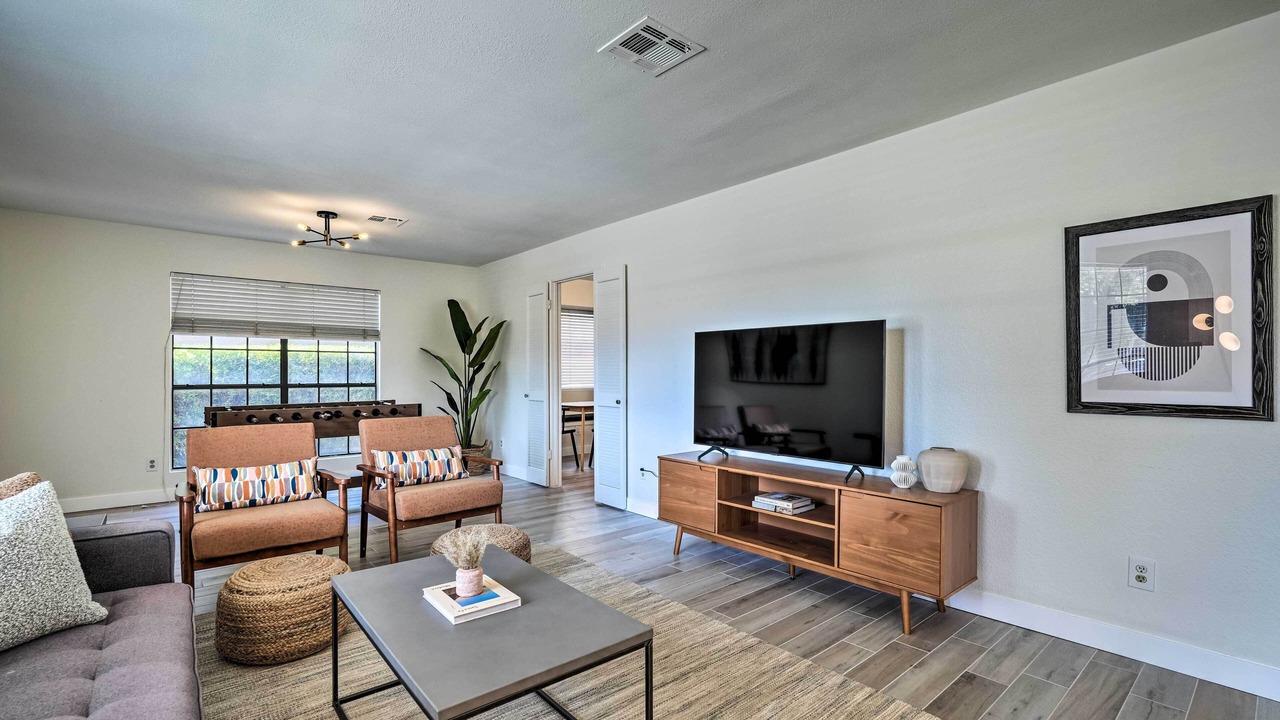Photo of Livingroom in Arrowhead Ranch
