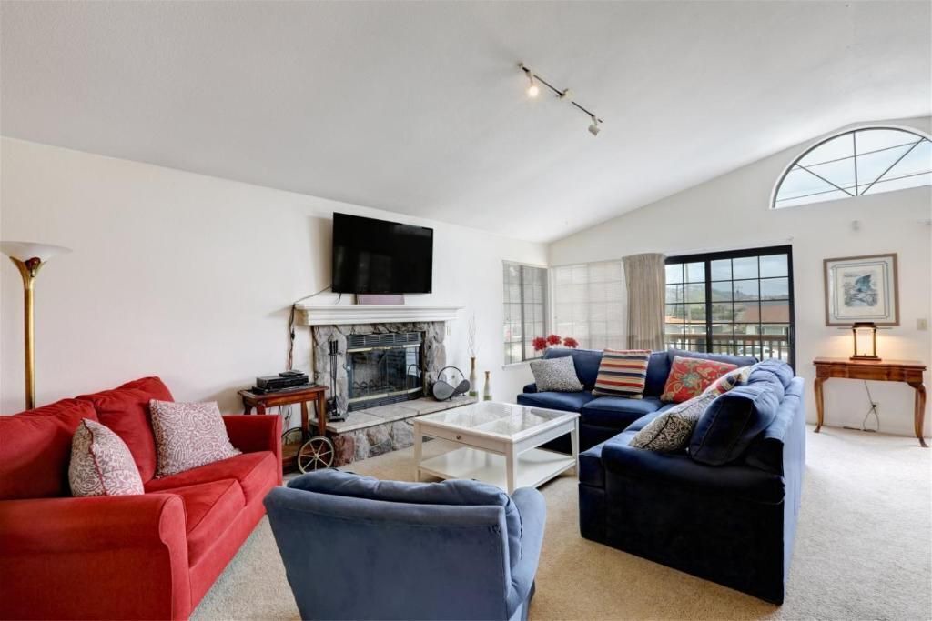 Photo of Livingroom in Grover Beach