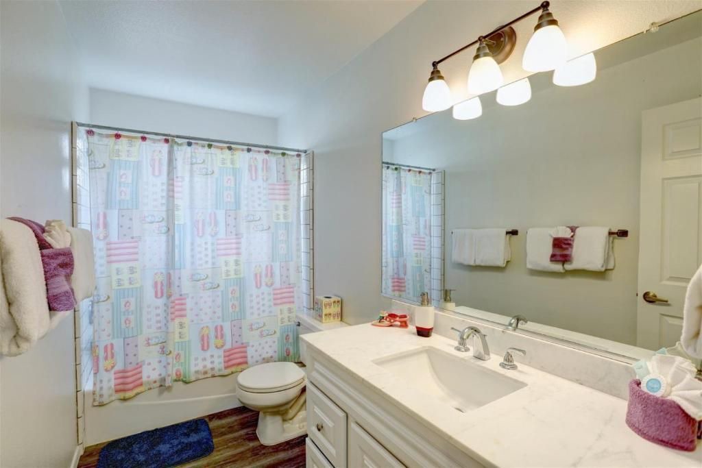 Photo of Bathroom in Grover Beach