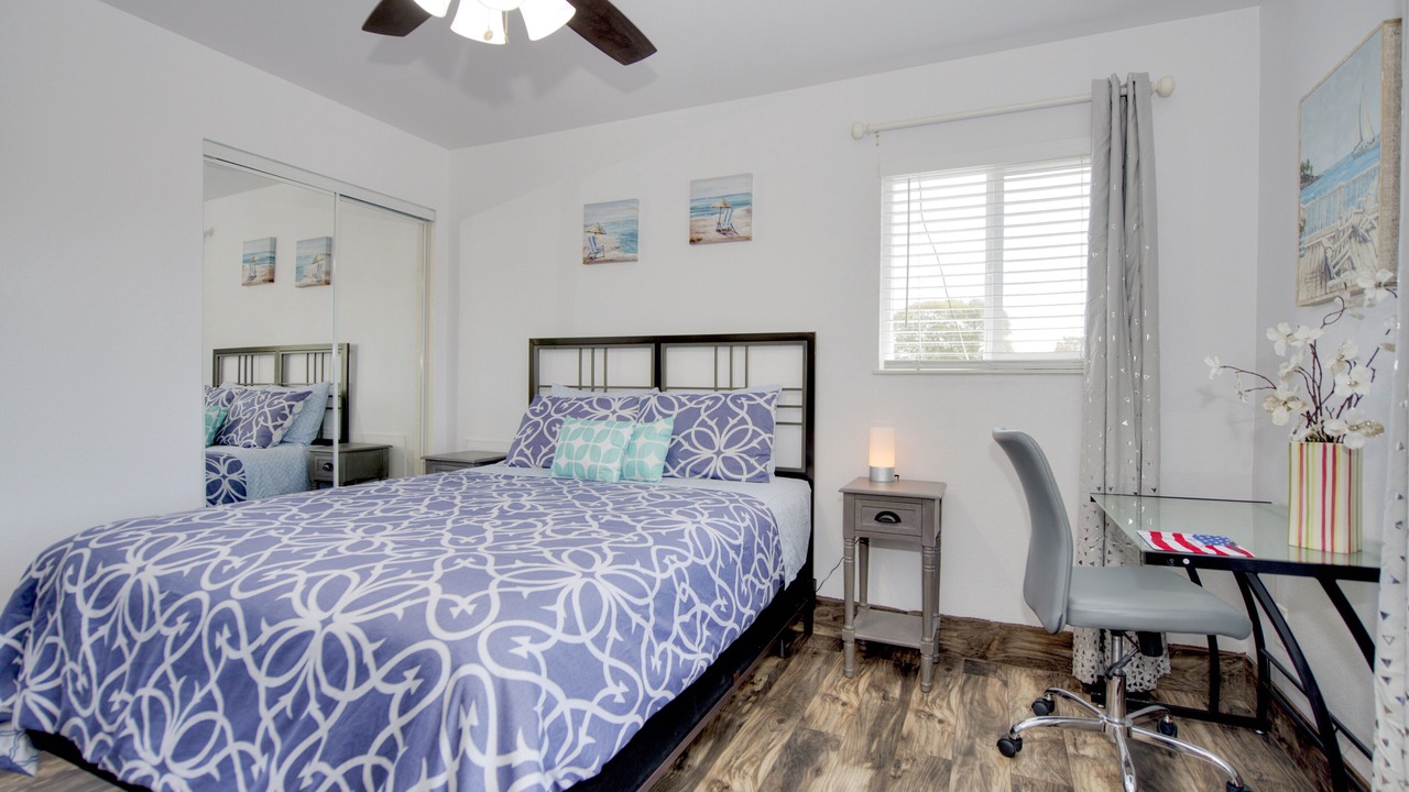 Photo of Bedroom in Burbank