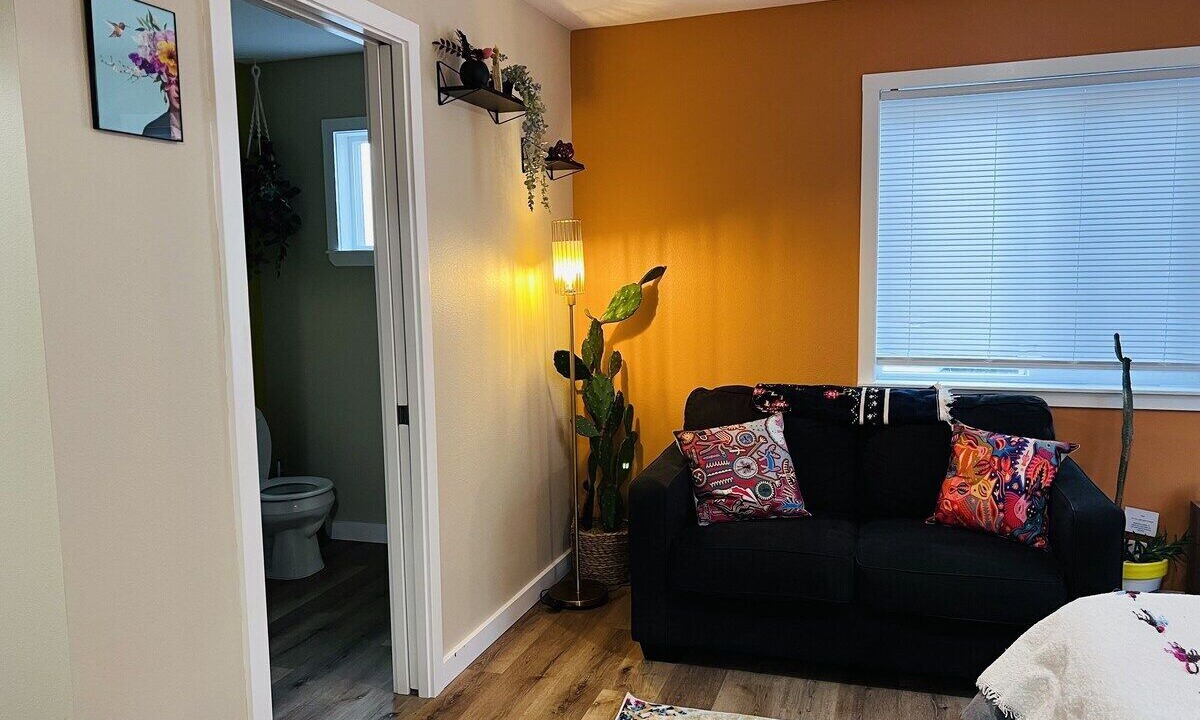 Photo of Livingroom in Southeast Salem