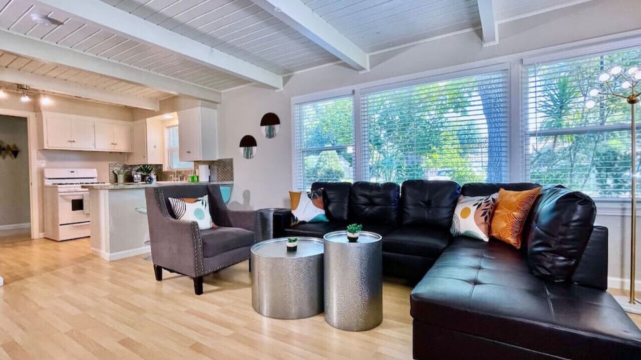 Photo of Livingroom in West Sacramento