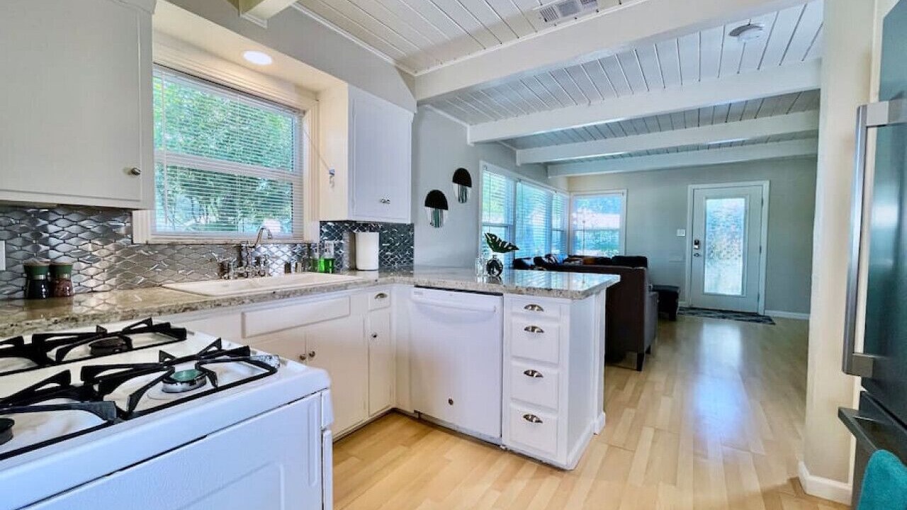 Photo of Kitchen in West Sacramento