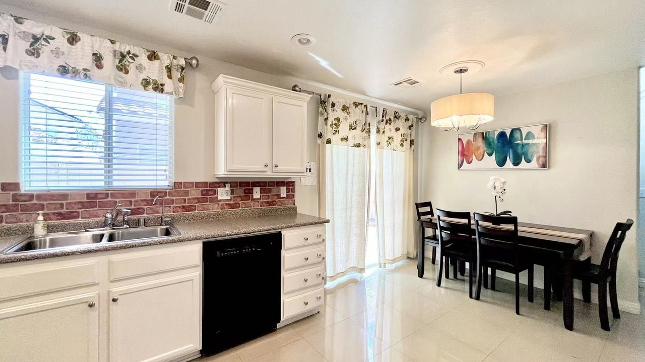 Photo of Kitchen in Rhodes Ranch
