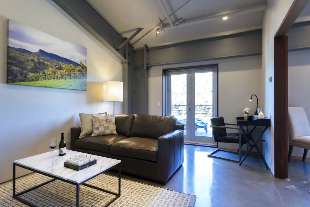 Photo of Livingroom in Wilbur Springs