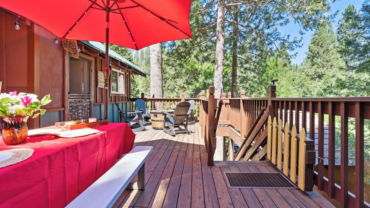 Photo of Outdoor in Sugar Pine