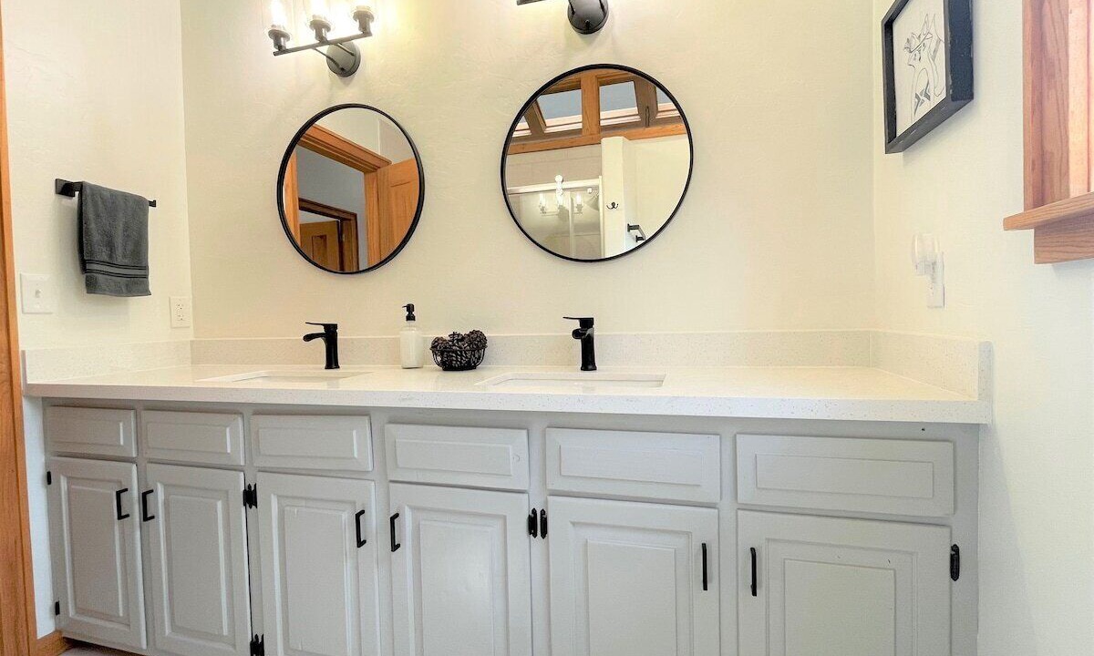 Photo of Bathroom in Rancho Vista Hills