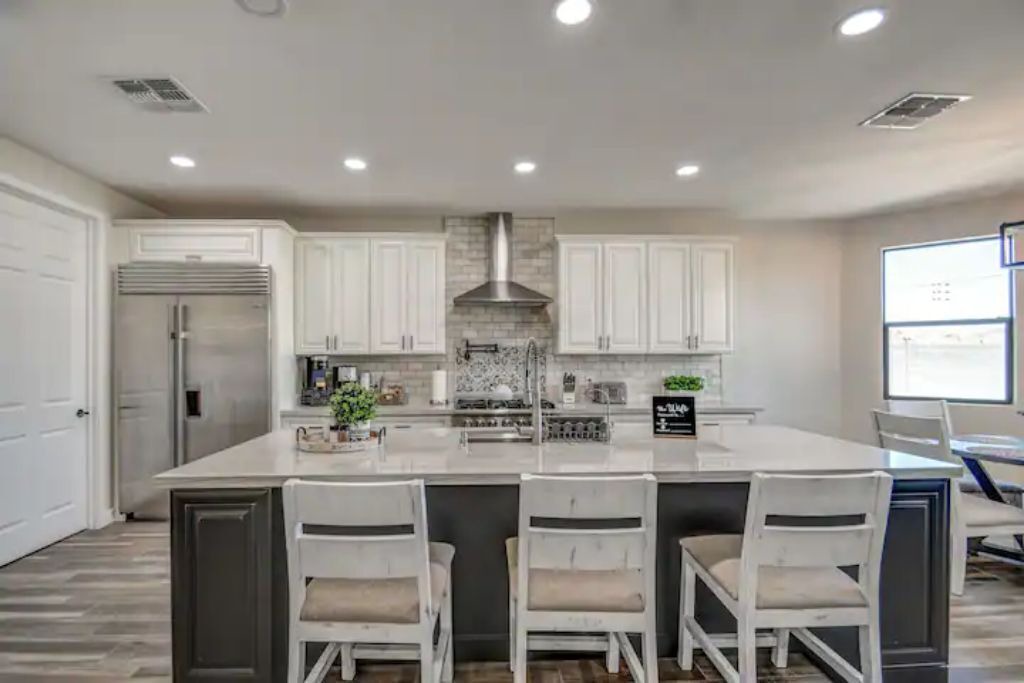 Photo of Kitchen in Paradise Valley Village