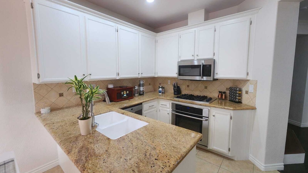 Photo of Kitchen in Miramar Ranch North