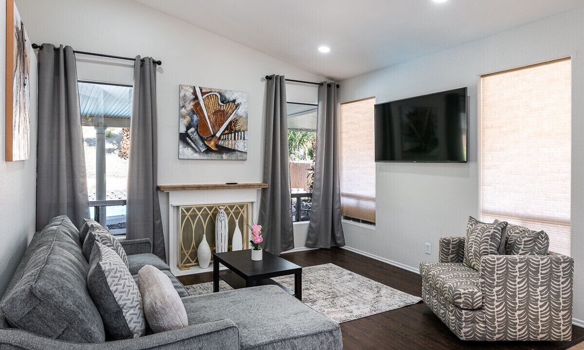 Photo of Livingroom in Rancho Del Oro