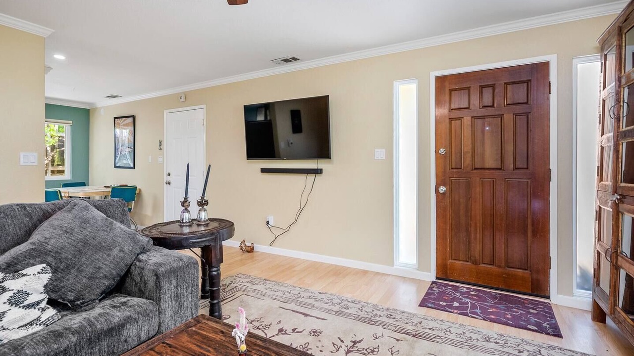 Photo of Livingroom in San Luis Obispo