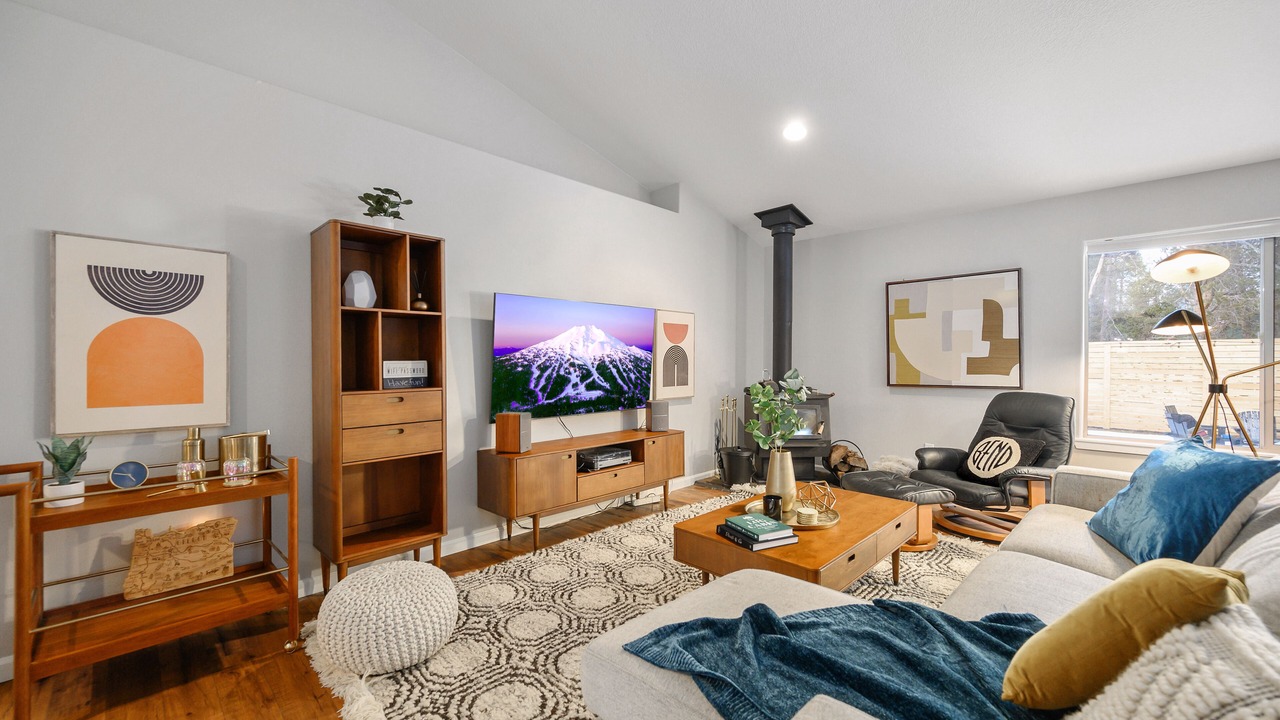 Photo of Bedroom in Three Rivers