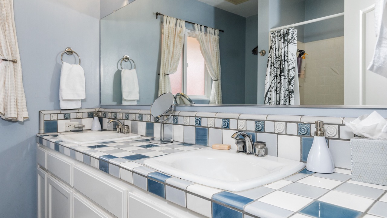 Photo of Bathroom in Baywood-Los Osos