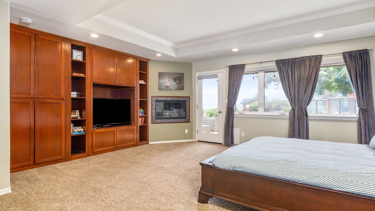 Photo of Bedroom in Baywood-Los Osos