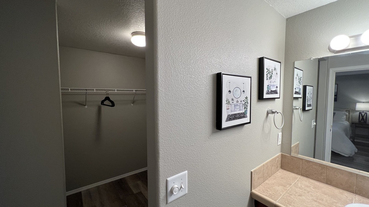 Photo of Bathroom in Woodburn