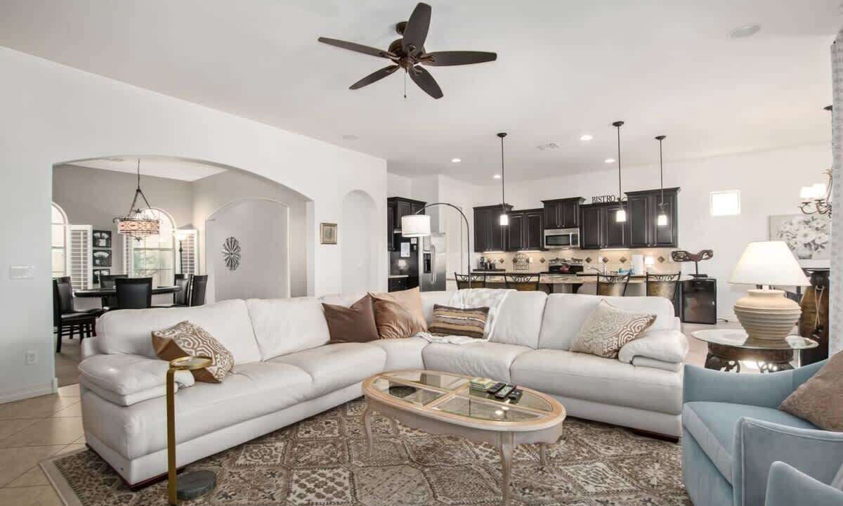 Photo of Livingroom in Estrella Mountain Ranch
