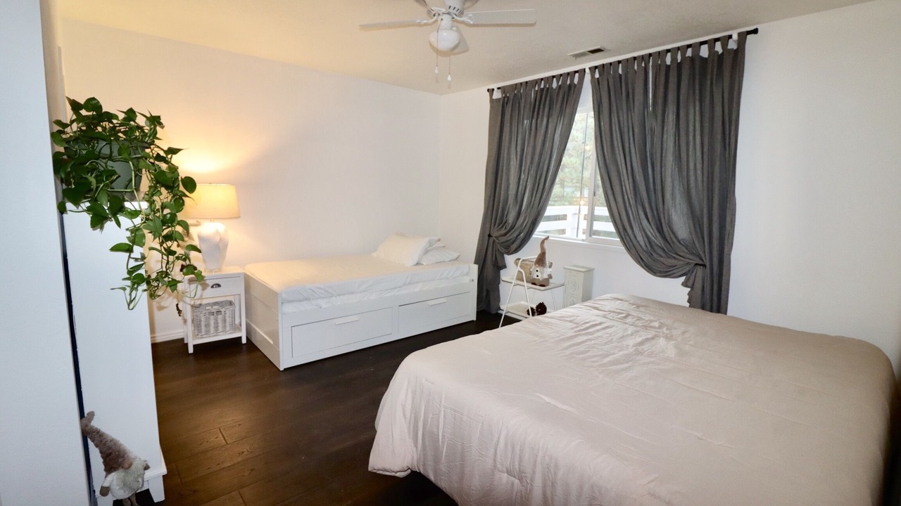 Photo of Bedroom in Arrowbear Lake