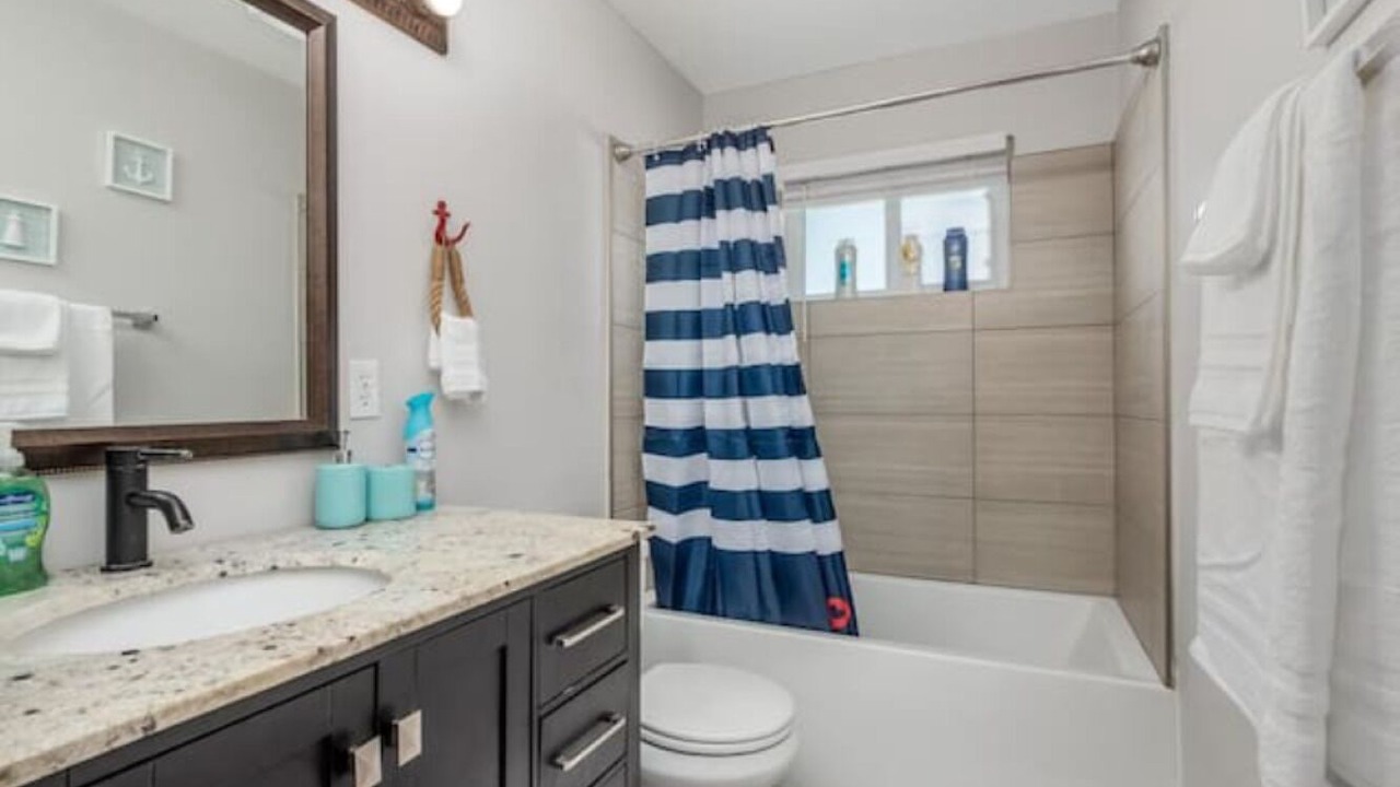 Photo of Bathroom in Clovis