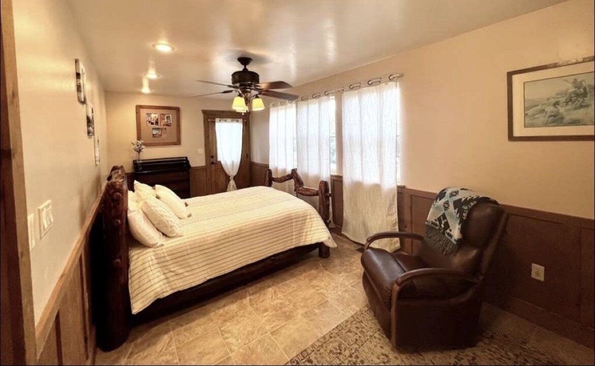 Photo of Bedroom in New Harmony