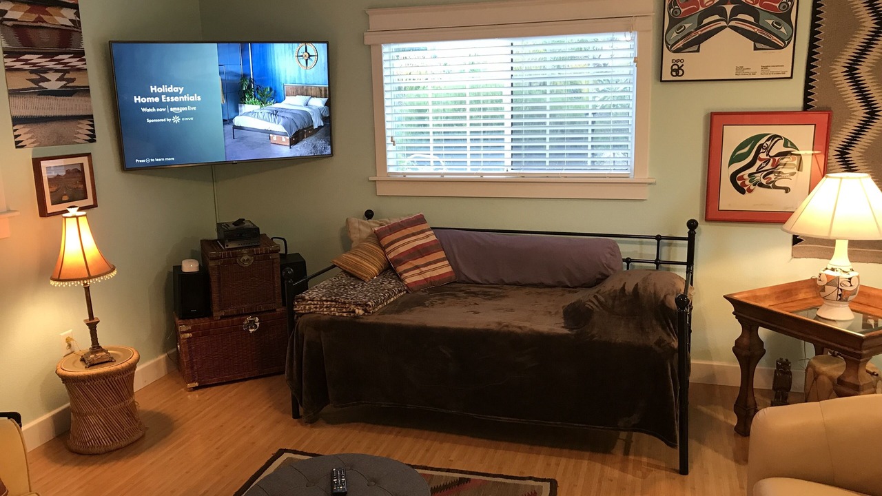 Photo of Livingroom in Carpenter Canyon