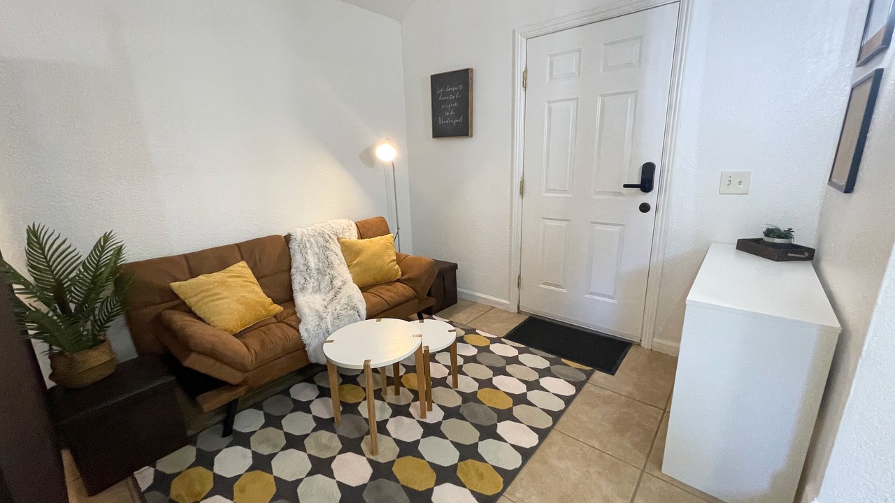 Photo of Livingroom in Middletown