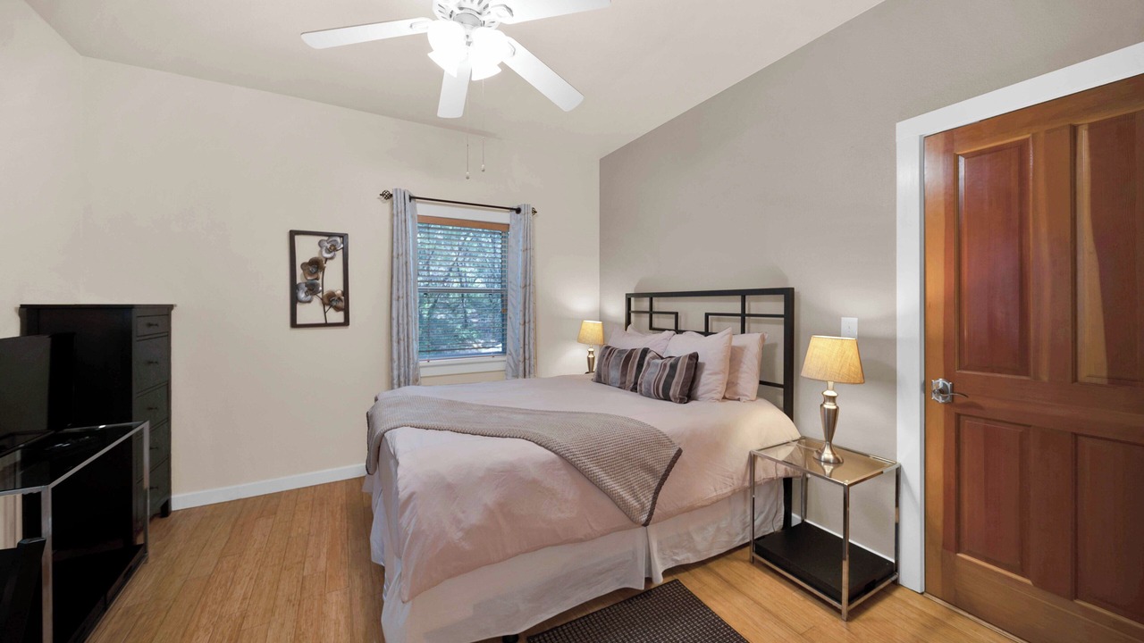 Photo of Bedroom in O'Brien