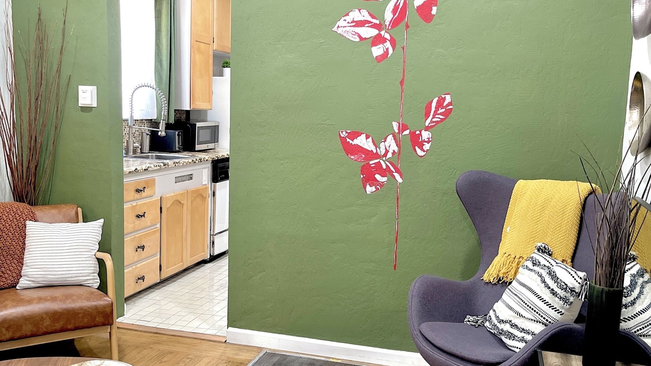 Photo of Livingroom in Central Sacramento