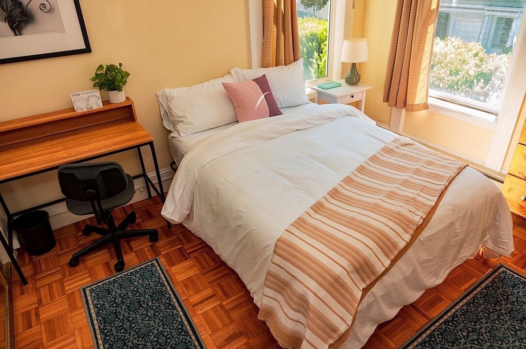 Photo of Bedroom in Pacific Heights