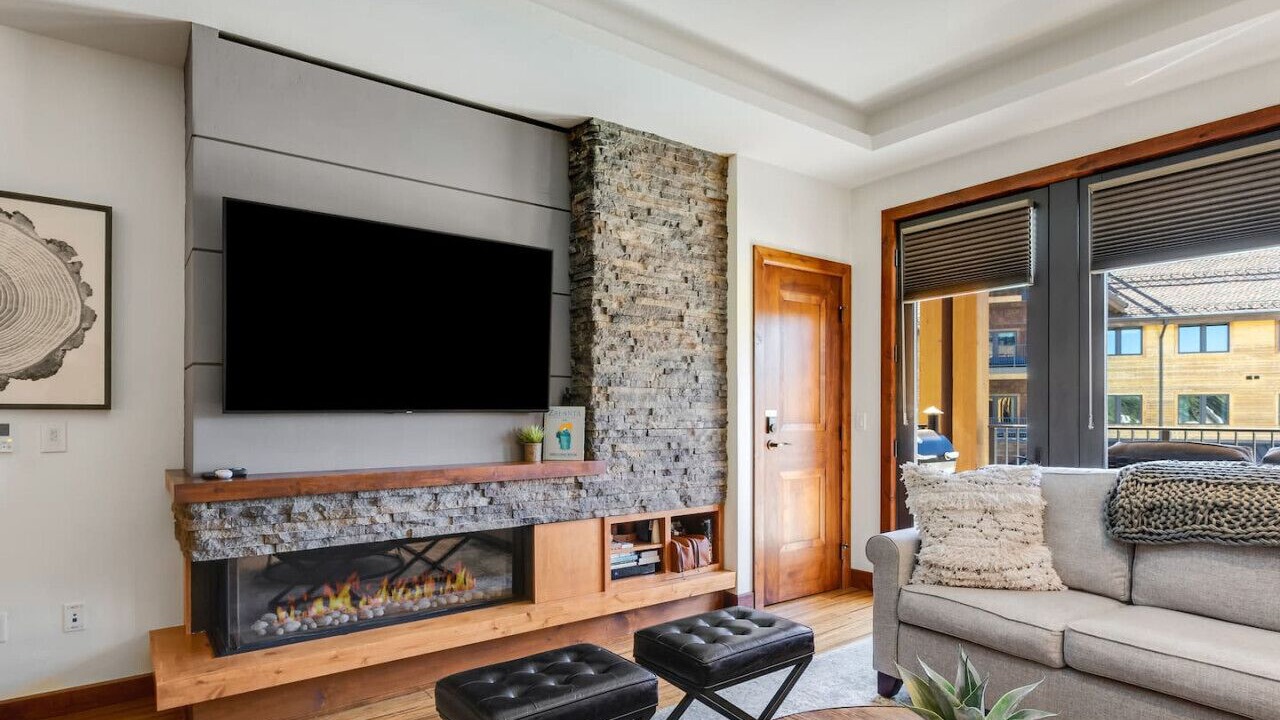 Photo of Livingroom in Lakeside Park