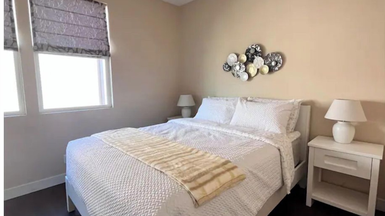 Photo of Bedroom in Portola Springs