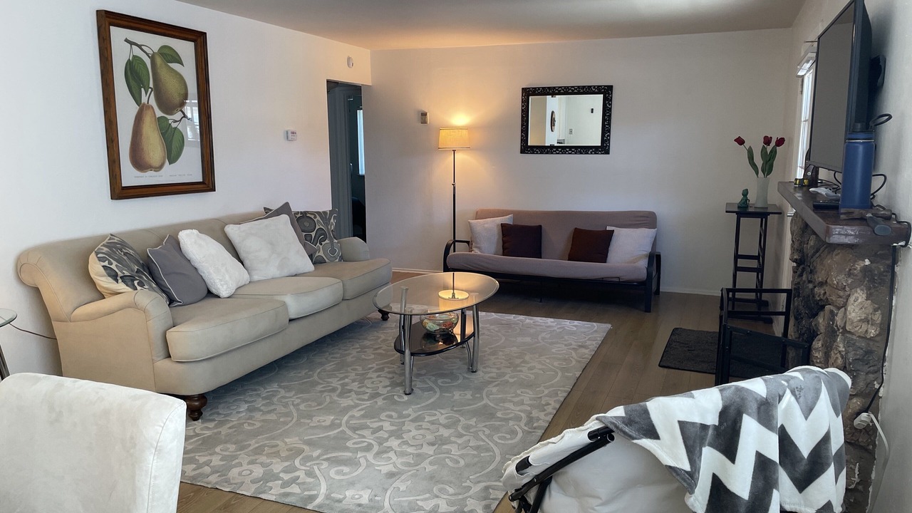 Photo of Livingroom in Campbell