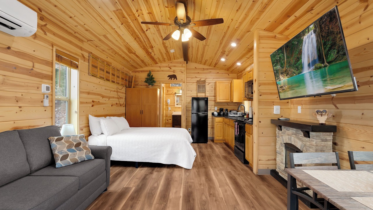 Photo of Bedroom in Mount Lemmon