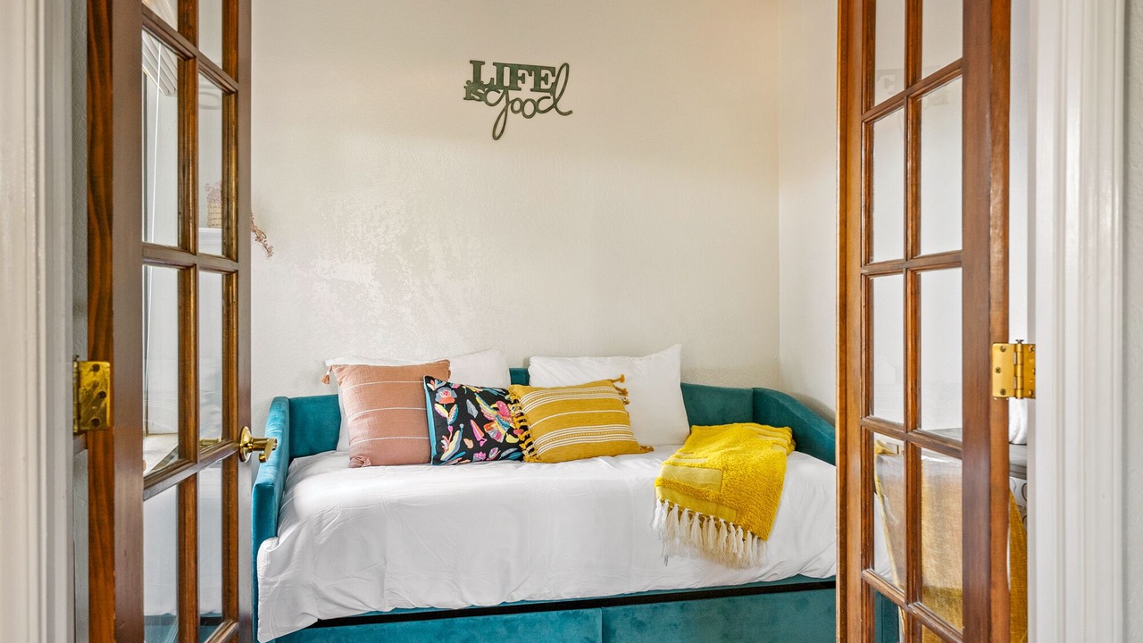 Photo of Bedroom in Templeton