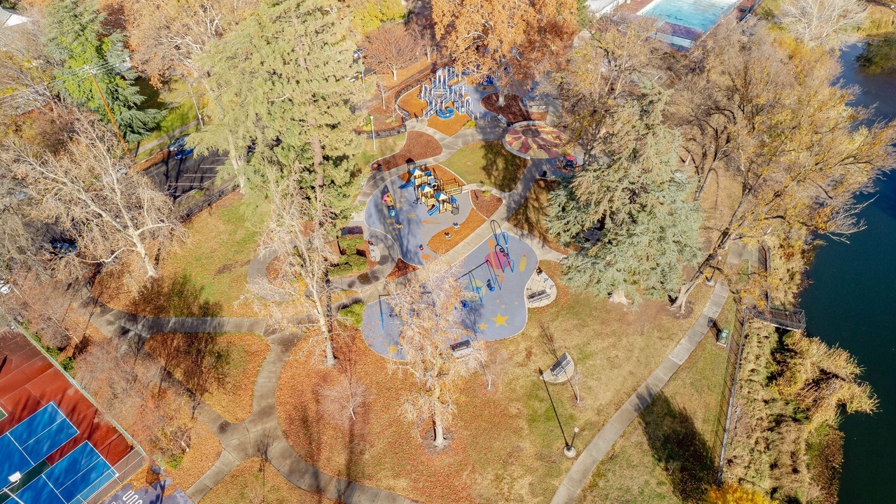 Photo of Outdoor in Land Park