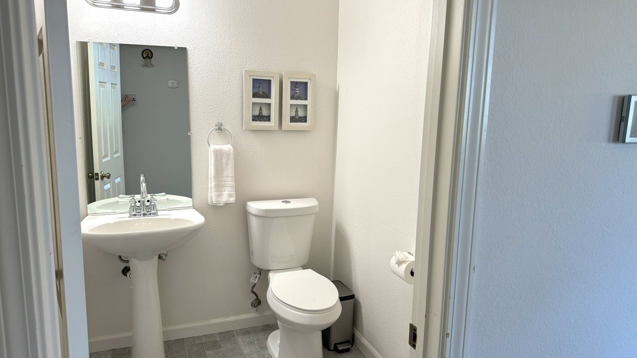 Photo of Bathroom in Oak Shores