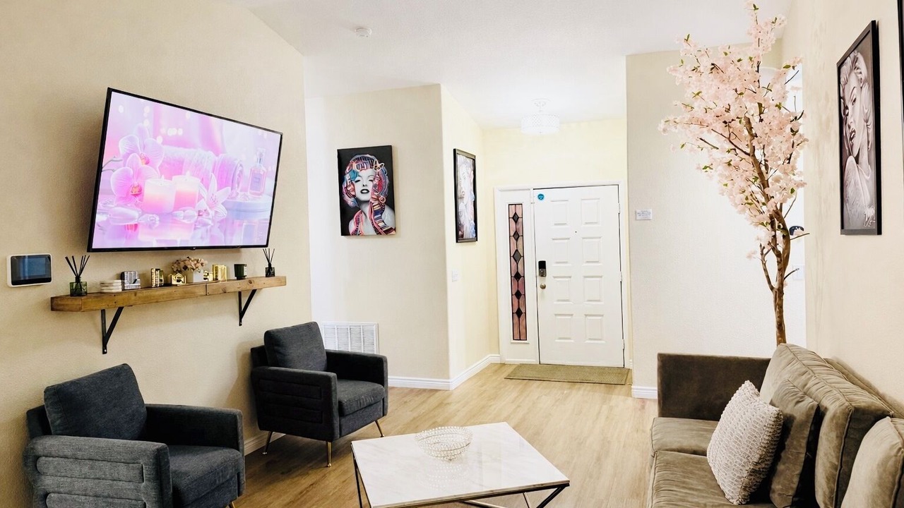 Photo of Livingroom in North Las Vegas