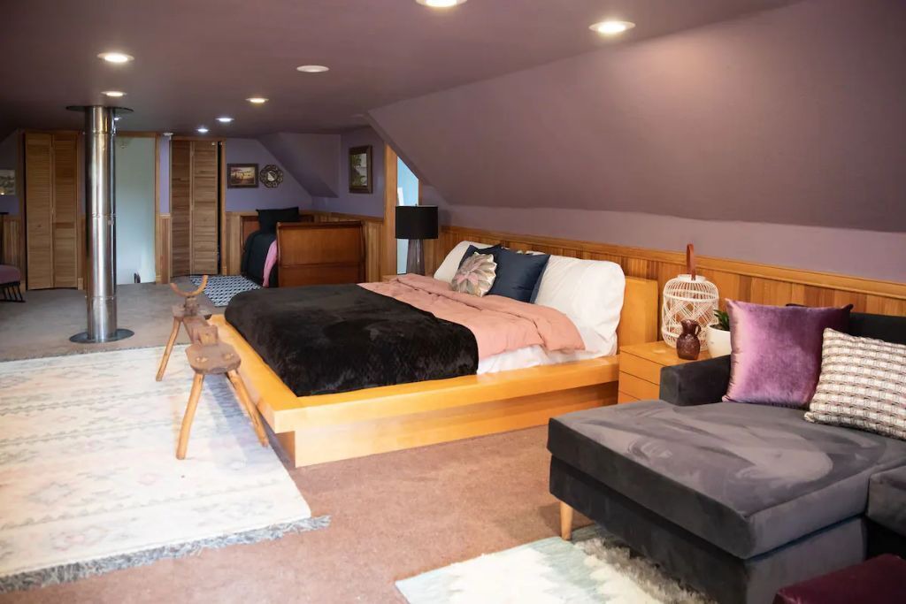 Photo of Bedroom in McCloud