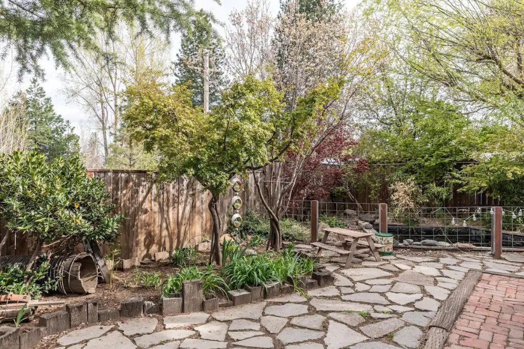 Photo of Patio Balcony in McCloud