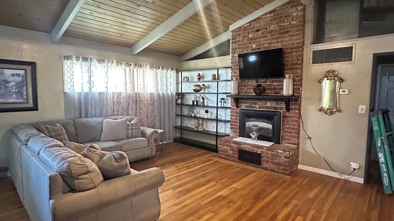 Photo of Livingroom in Madera