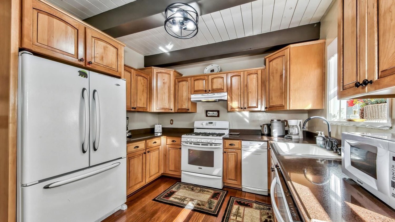 Photo of Kitchen in Tahoe Paradise