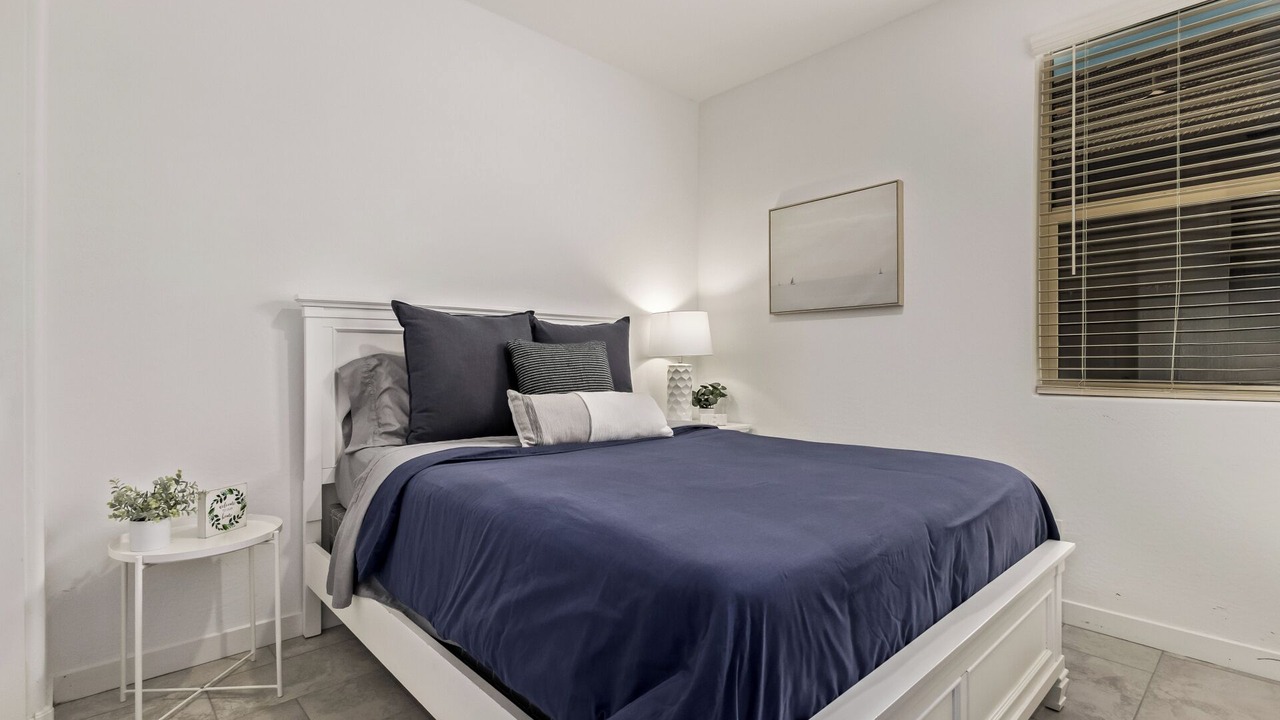 Photo of Bedroom in Glendale