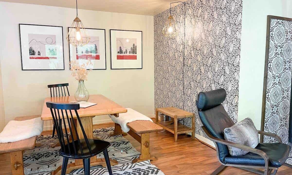 Photo of Bedroom in Dunsmuir