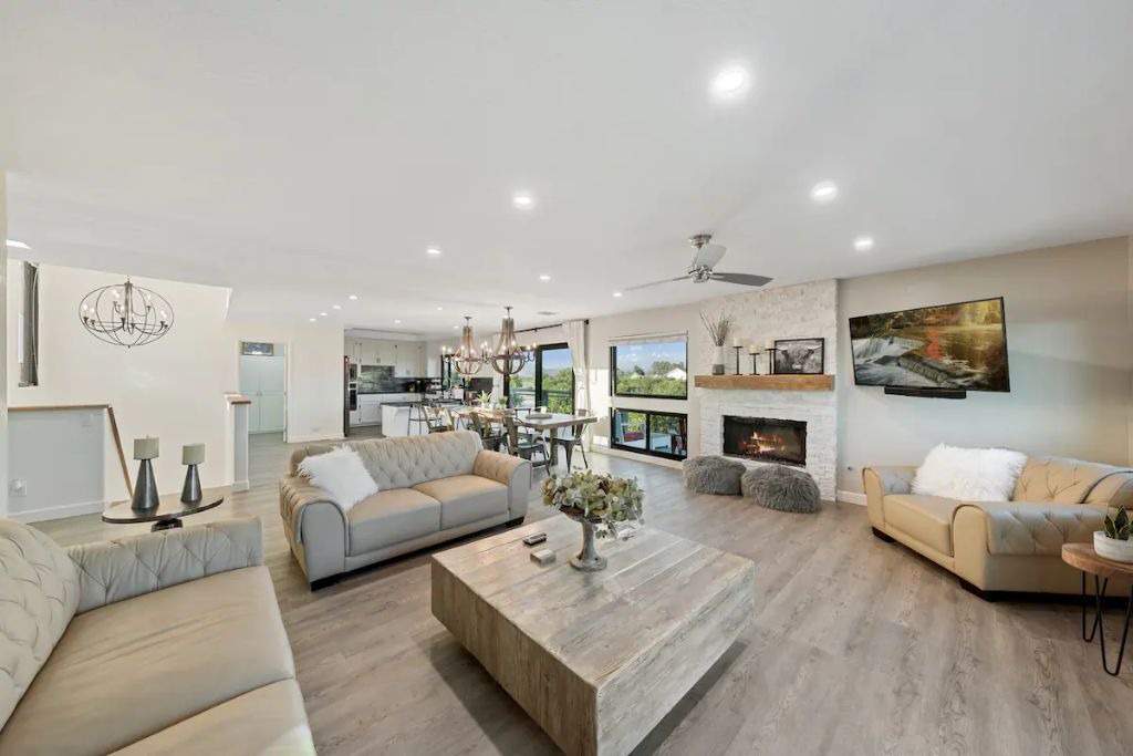 Photo of Livingroom in Temecula