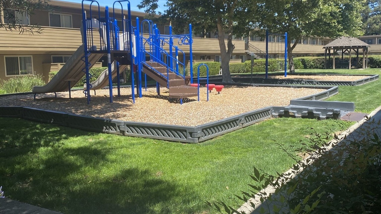 Photo of Outdoor in Cirby Side