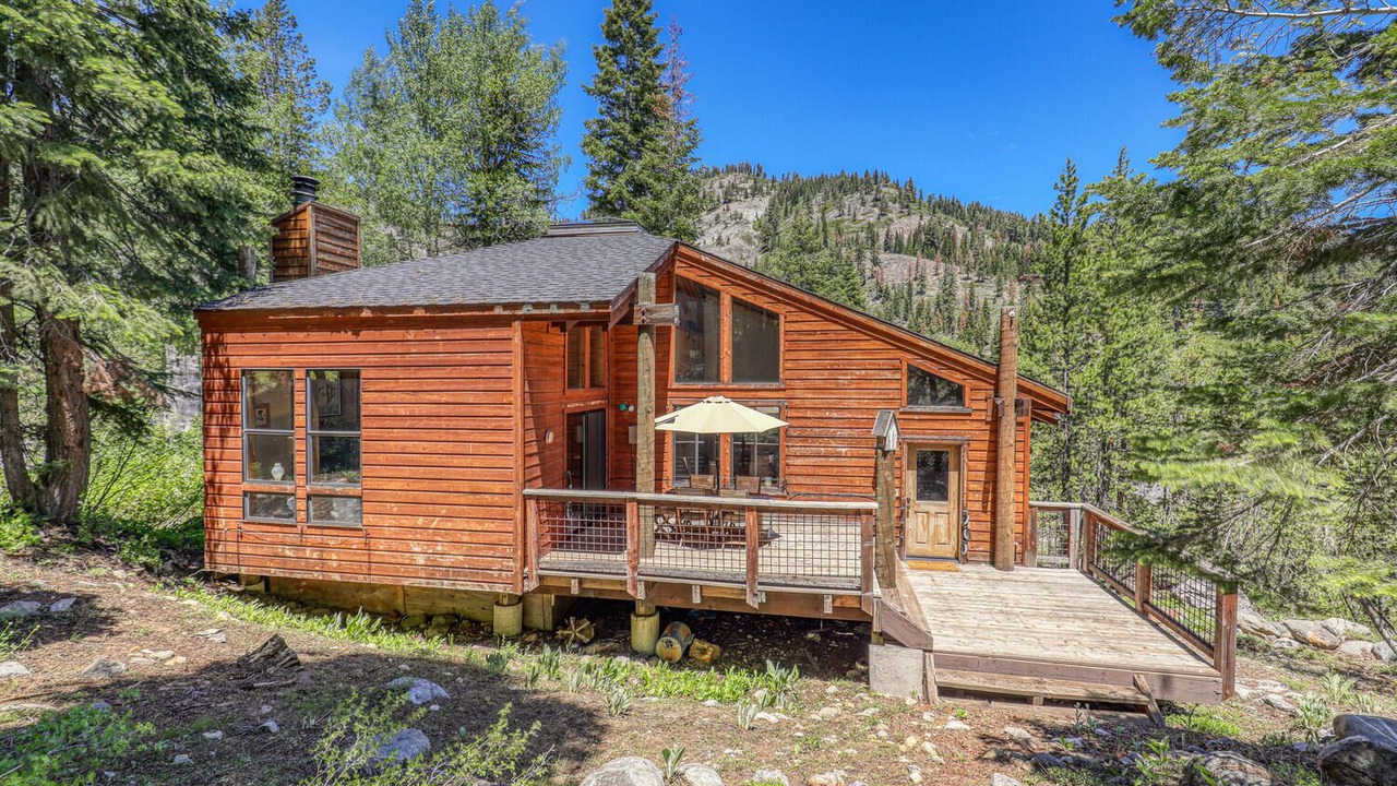Photo of Outdoor in Alpine Meadows
