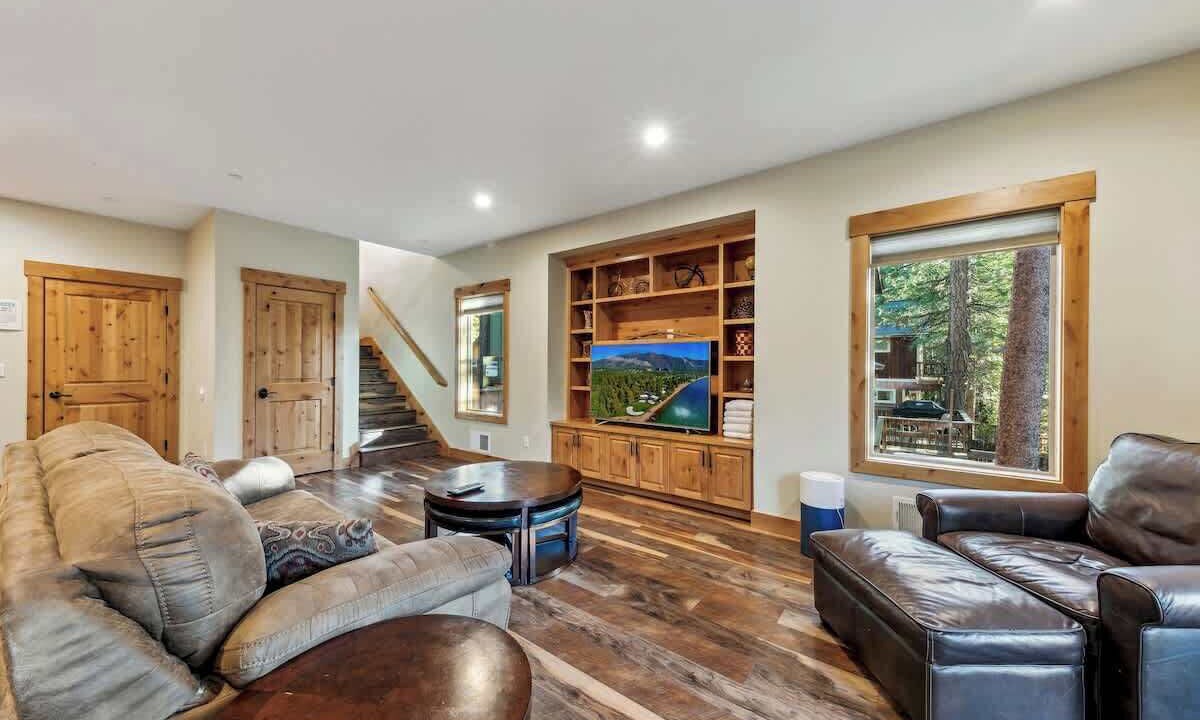 Photo of Livingroom in Tahoe Paradise