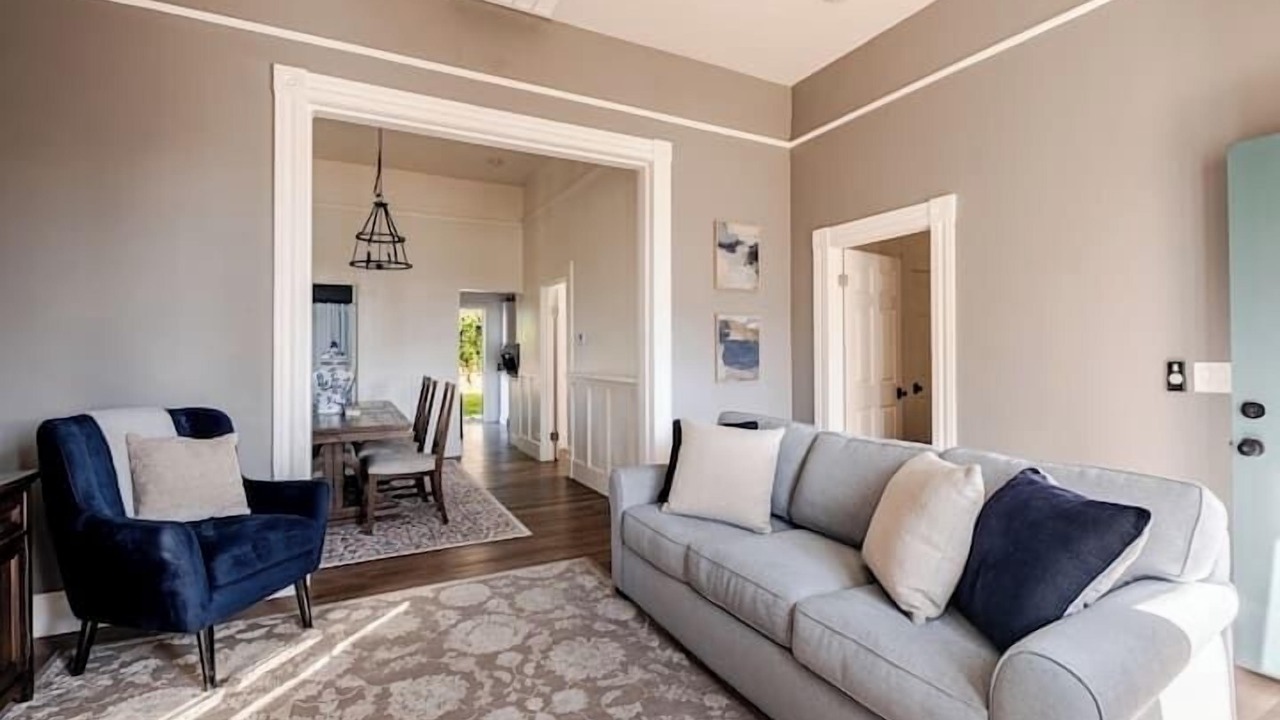 Photo of Livingroom in Sherman Heights
